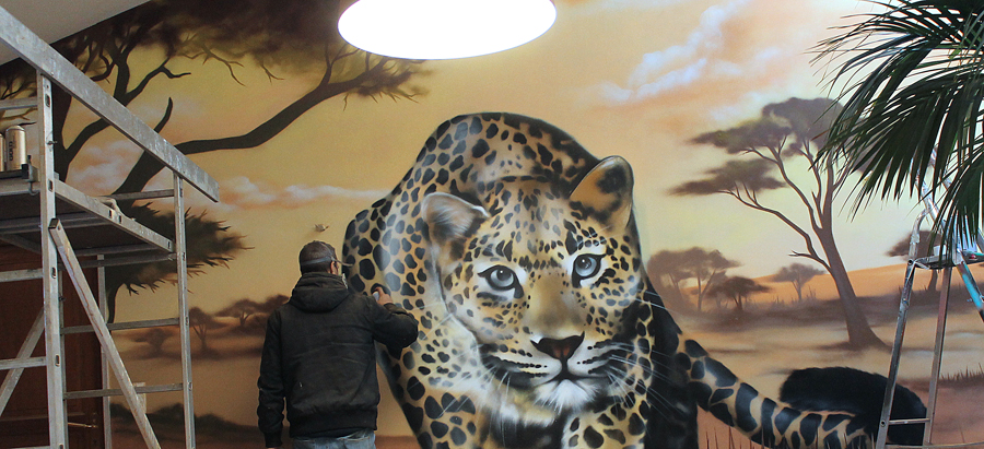 Décoration d'un salon sur le thème de la savane à Bourges (18)